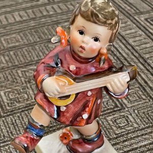 Vintage Hummel/Goebel # 86 "Happiness" girl playing an instrument